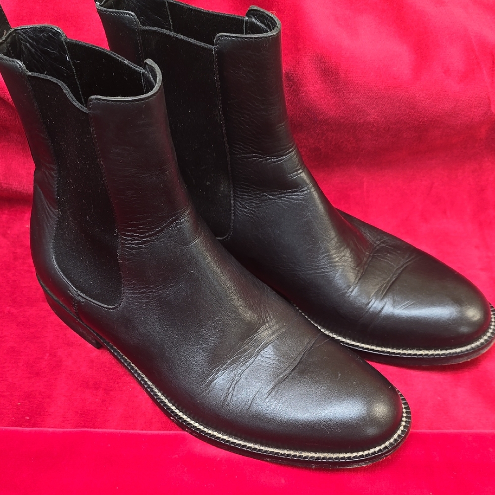 Gucci Rich Black Leather Ankle Boots